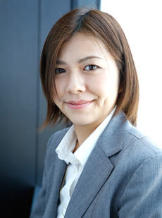 近藤 綾香