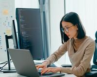 フリーランスのデータサイエンティストになるには？年収相場や案件獲得方法