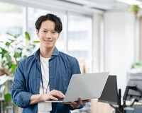 セキュリティエンジニアがフリーランスになるには？年収や役立つ資格を紹介