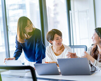 女性エンジニアが少ない理由は？現状のデータとIT業界の魅力を解説